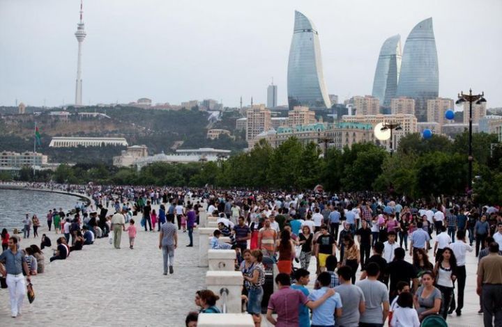 Azərbaycan əhalisinin gəlirləri 2024-cü ildə 73 mlrd. manatı, xərcləri isə 64 mlrd. manatı ötəcək