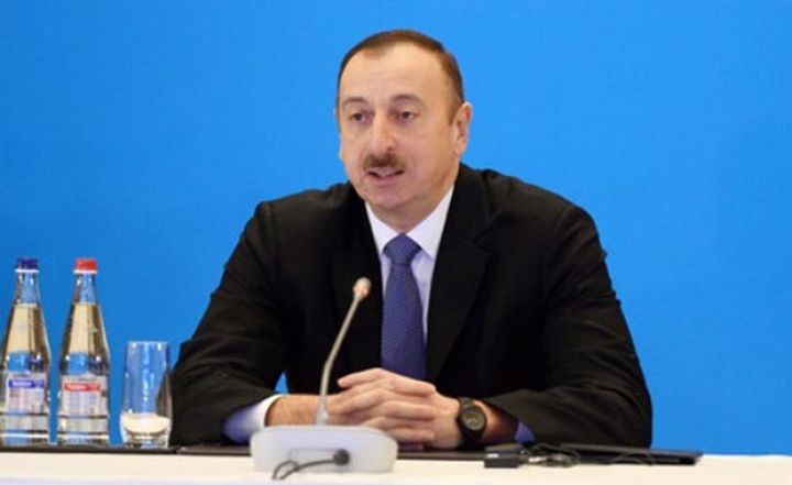 “Maska taxmayıb məsafə saxlamayanlara qarşı ciddi tədbirlər görüləcək”