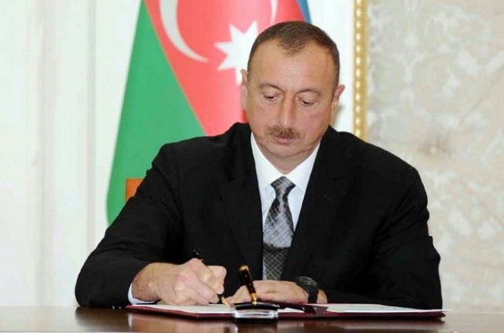 Prezident Olimpiada medalçılarını mükafatlandırıdı - MƏBLƏĞLƏR