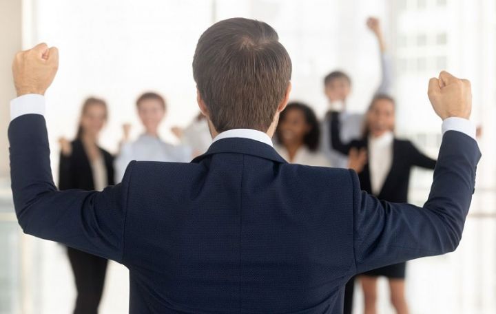 Azərbaycanda "milyarderlər klubuna" daha bir bank daxil oldu