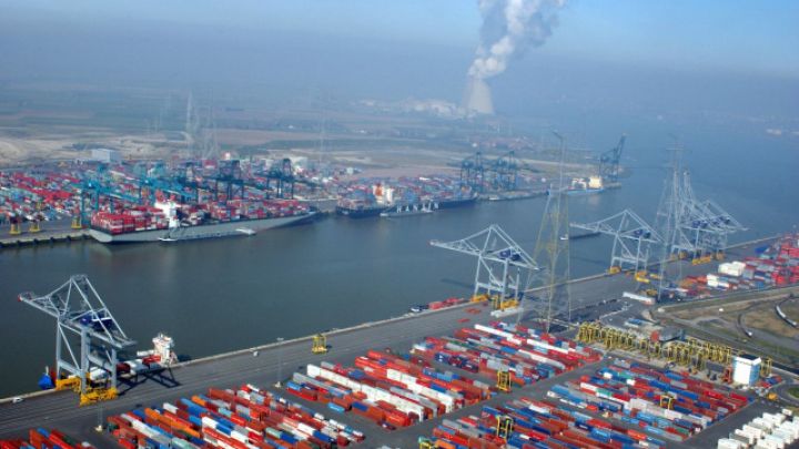 ABŞ ordusu İran limanlarına qarşı dəniz blokadasına başlayır