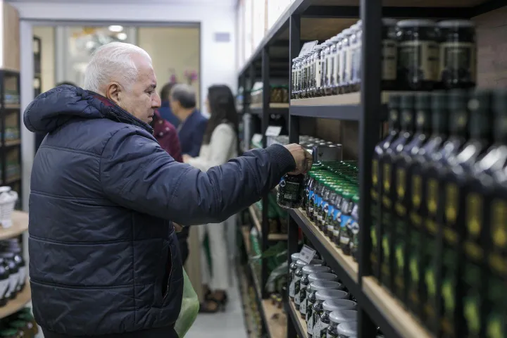 “Zira Olives” Sumqayıtda mağaza açır