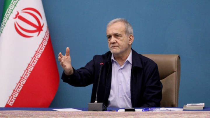 Pezeşkisn müharibənin bitməsi üçün İranın şərtlərini açıqladı