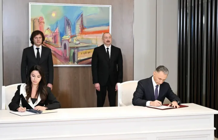 Bakı–Tbilisi–Qars dəmir yolunun modernləşdirmə işlərinin yekun qəbulu təsdiqləndi