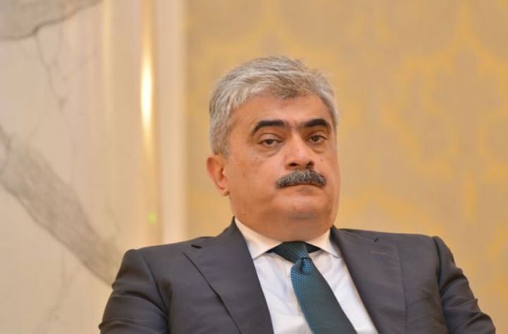 “Təhsil kreditlərinin faiz dərəcələri ilə bağlı suallar var”