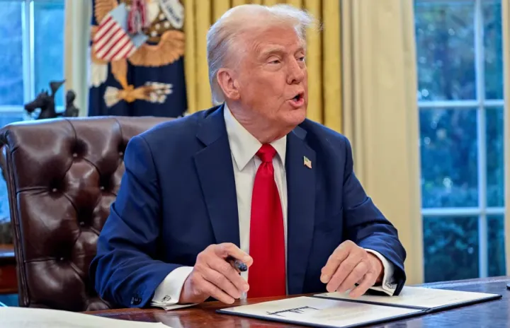 Tramp İrana verdiyi müddəti 8 aprelədək uzatdı